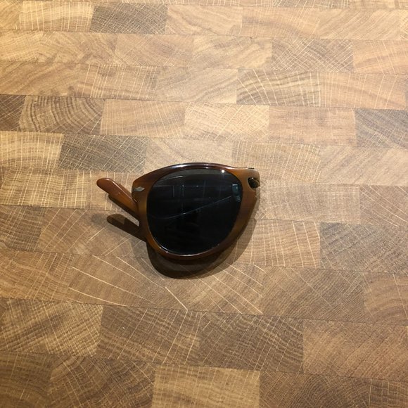 Authentic Persol Men's Folding Designer Sunglasses - 714 Style - Polarized - Picture 7 of 8